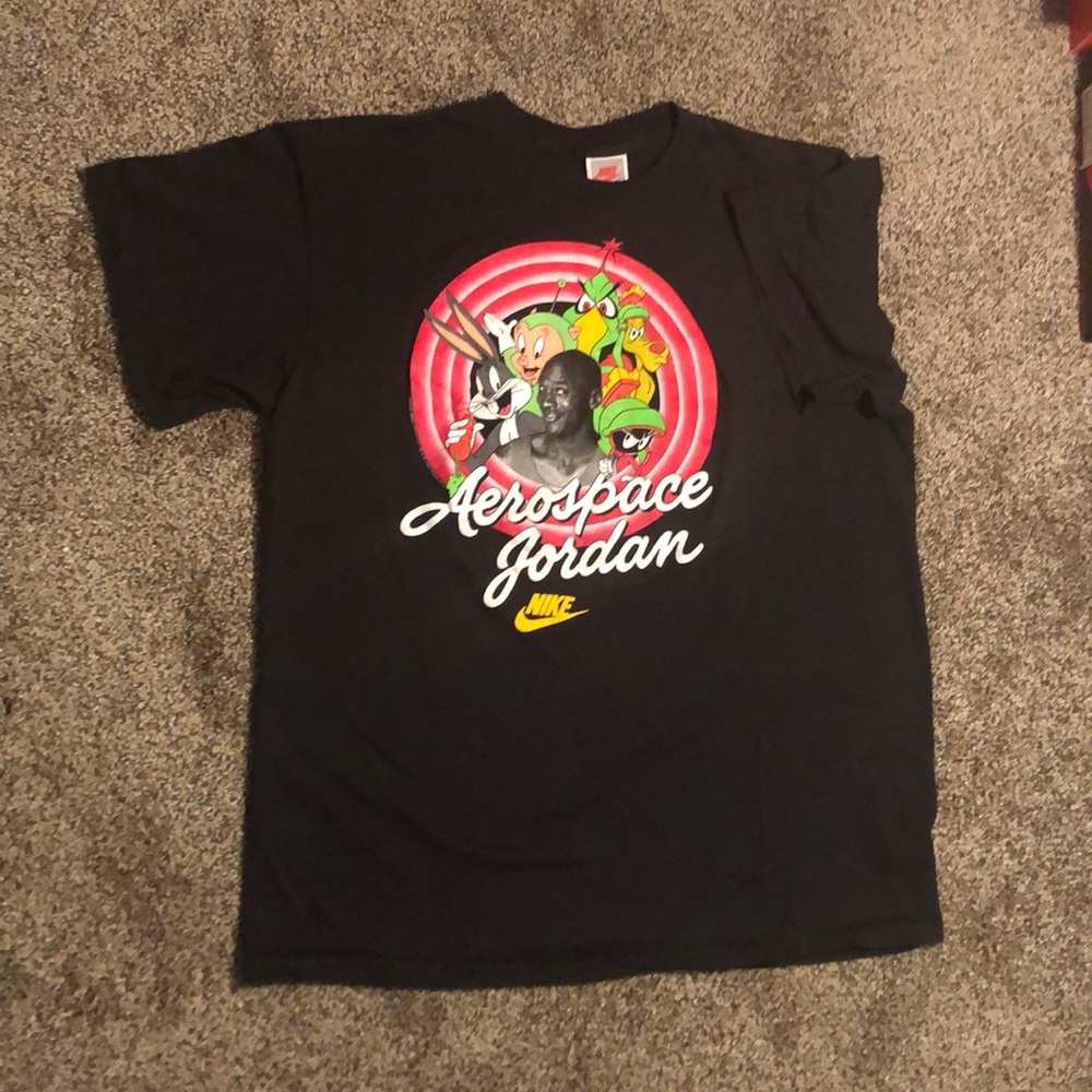 Rare Vintage 1993 Nike MJ/Looney Tunes T-Shirt